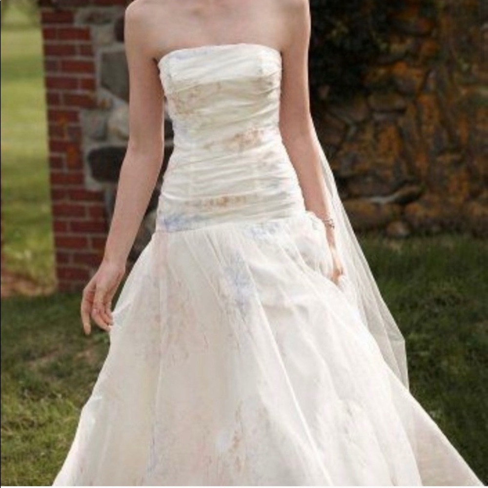 Davids bridal strapless organza ballgown NWT sz 14